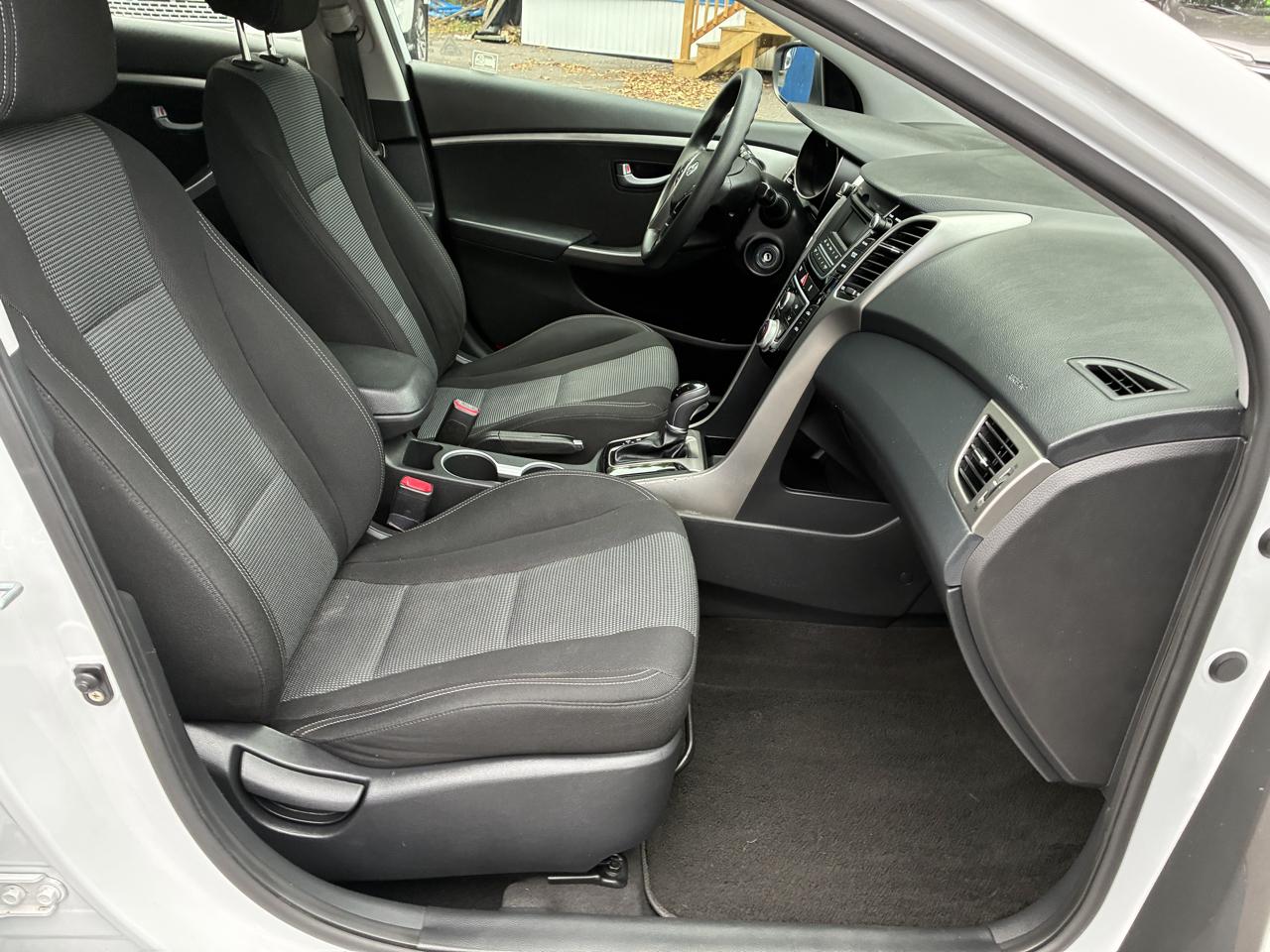 Hyundai Elantra GT  2017