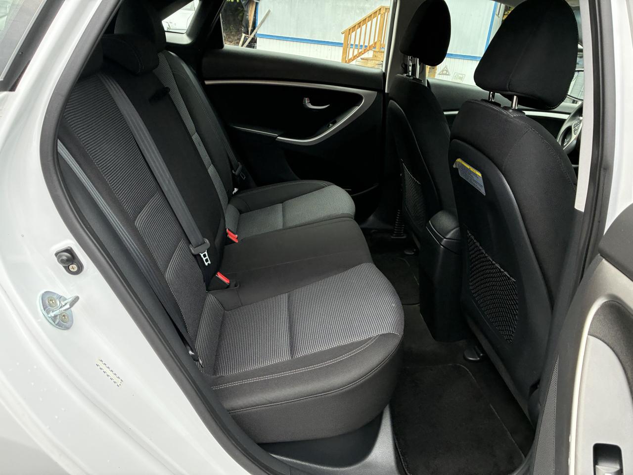 Hyundai Elantra GT  2017