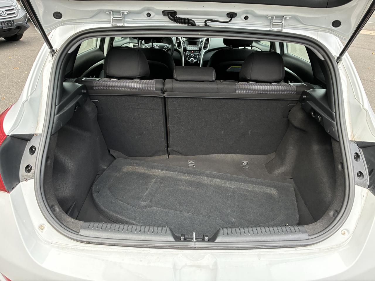 Hyundai Elantra GT  2017