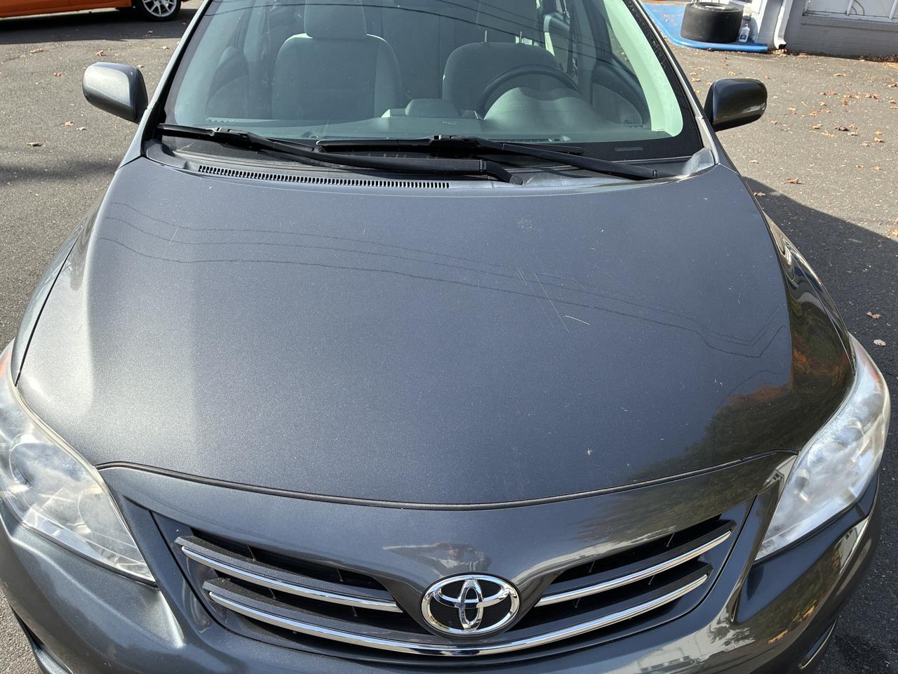 Toyota Corolla 4dr Sdn Auto LE Special Edition (Natl) 2013