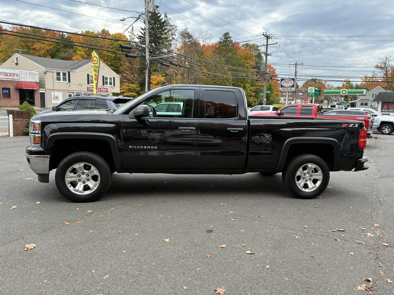 Chevrolet Silverado 1500 4WD Double Cab 143.5" LT w/1LT 2014