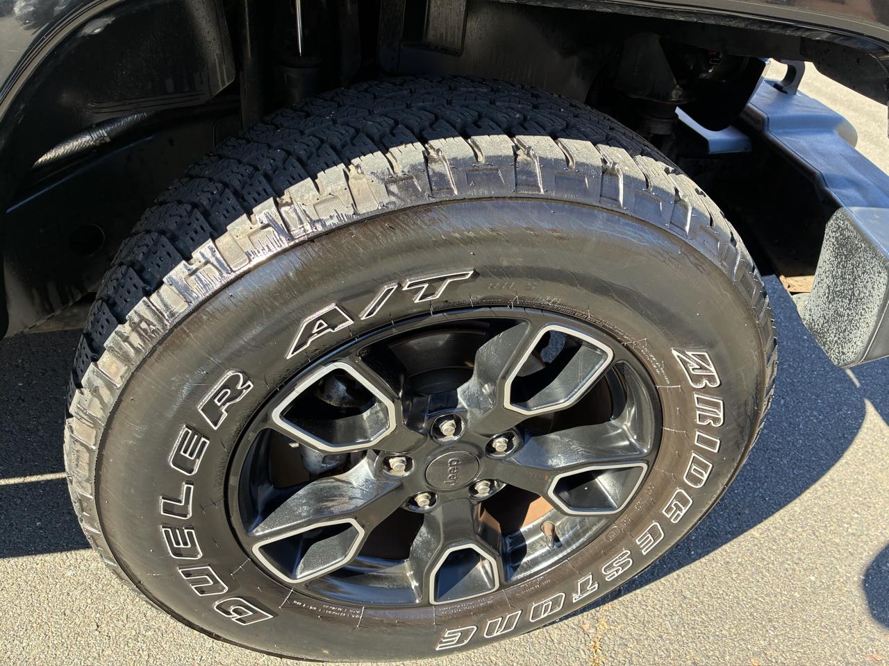 Jeep Wrangler Unlimited Smoky Mountain 4x4 *Ltd Avail* 2017