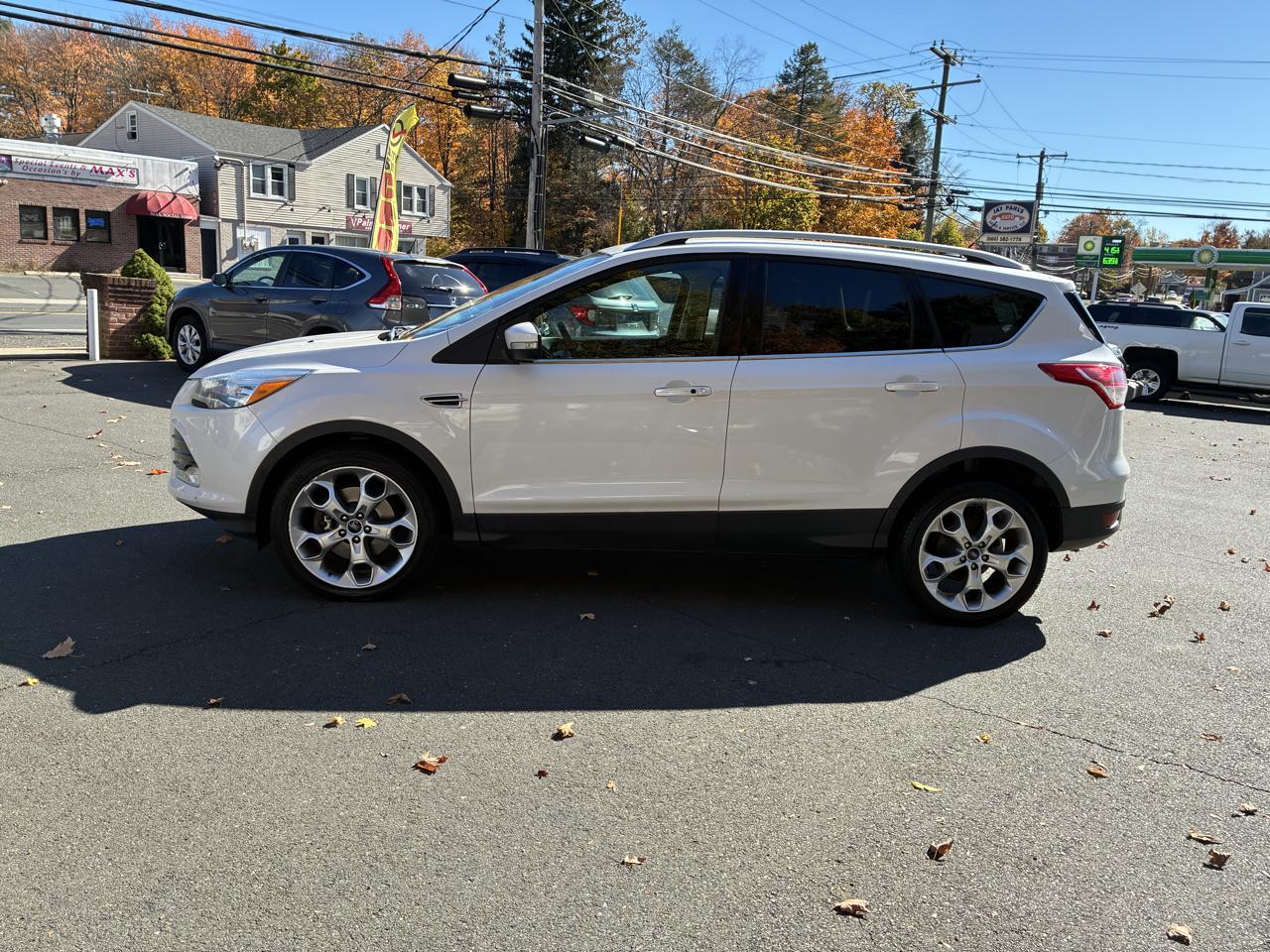 Ford Escape 4WD 4dr Titanium 2014