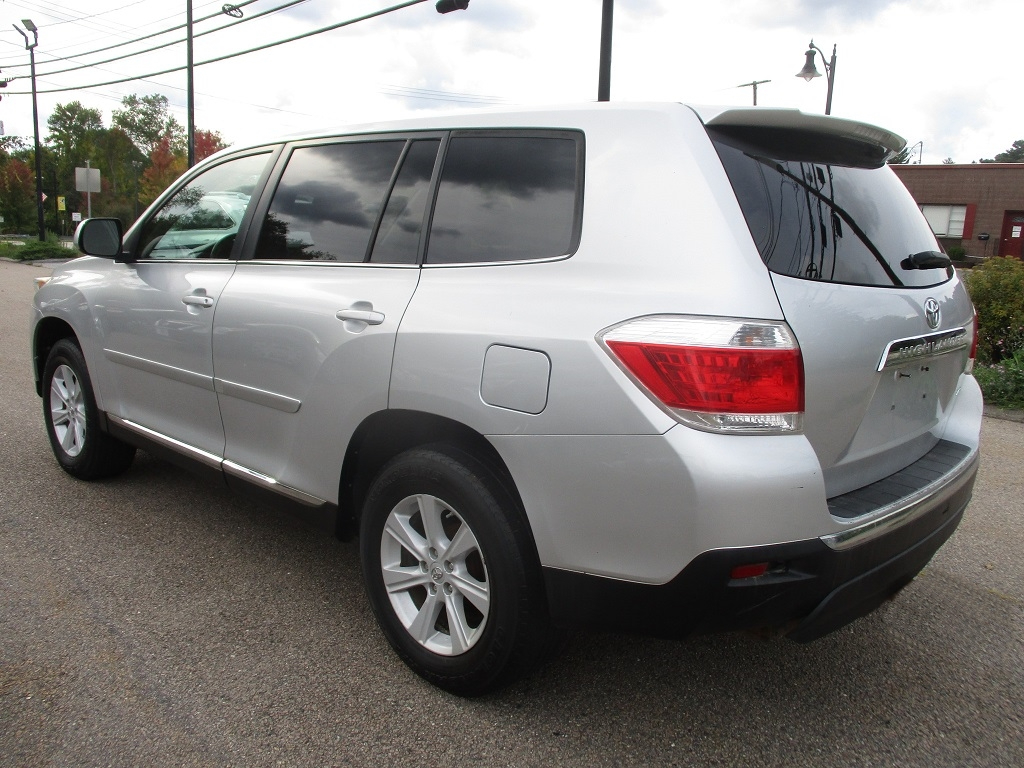 Toyota Highlander 4WD 2013 Toyota Highlander 4WD 2013