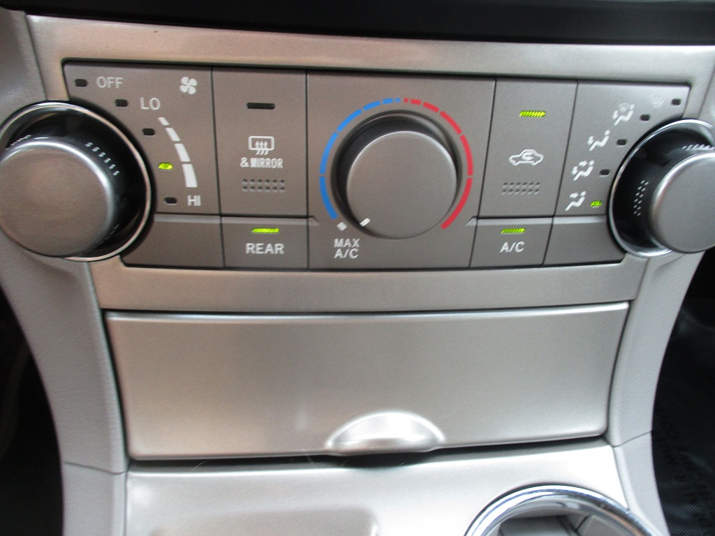 Toyota Highlander 4WD 2013 Toyota Highlander 4WD 2013