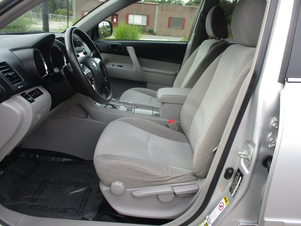 Toyota Highlander 4WD 2013 Toyota Highlander 4WD 2013