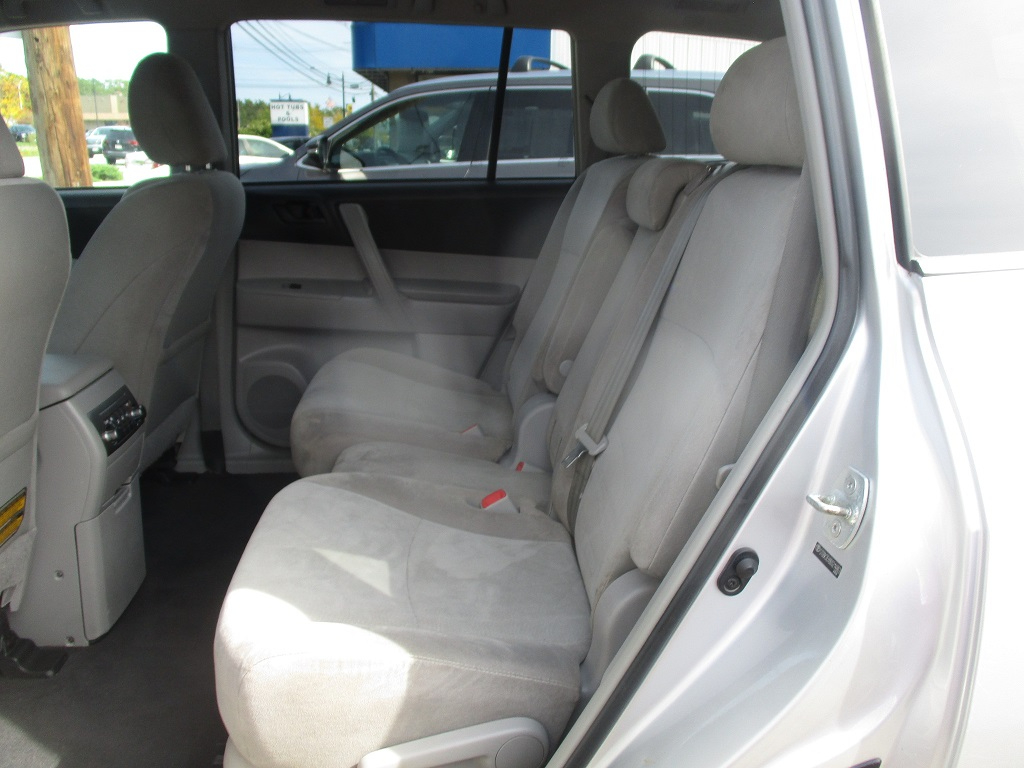 Toyota Highlander 4WD 2013 Toyota Highlander 4WD 2013