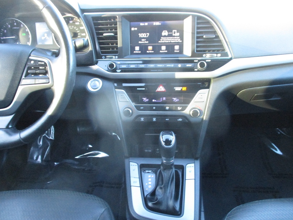 Hyundai Elantra Limited 2018