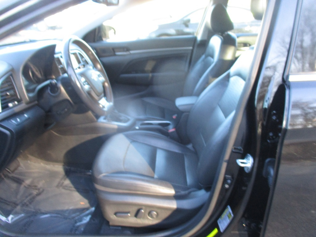 Hyundai Elantra Limited 2018