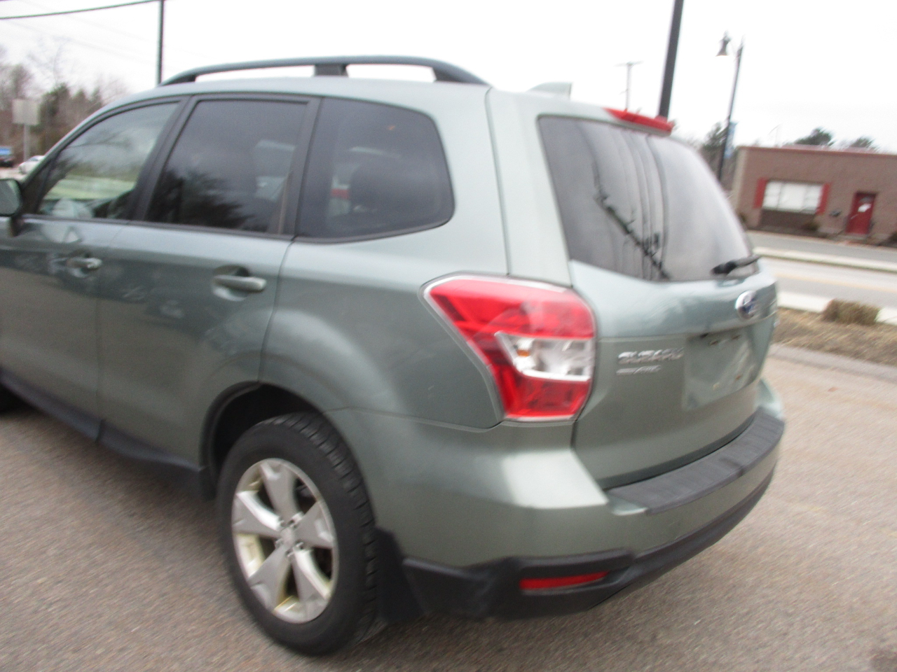 Subaru Forester  2016