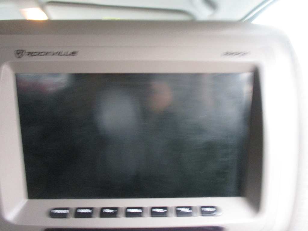 Toyota Tundra 4WD Truck  2012