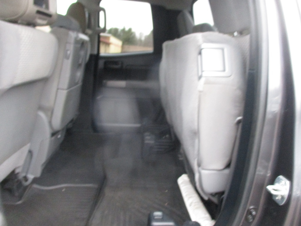 Toyota Tundra 4WD Truck  2012