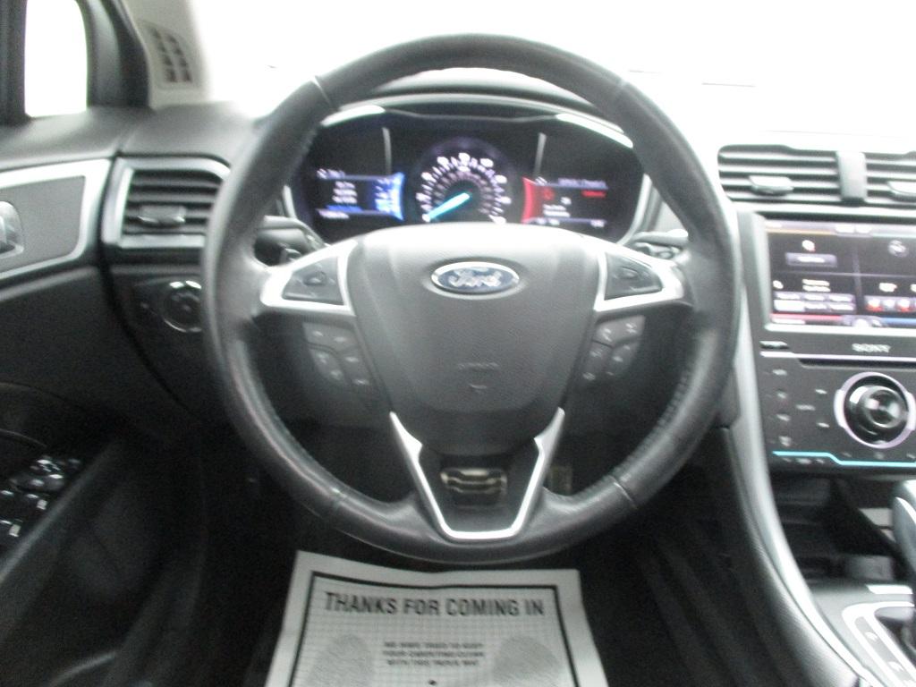 Ford Fusion Titanium 2015