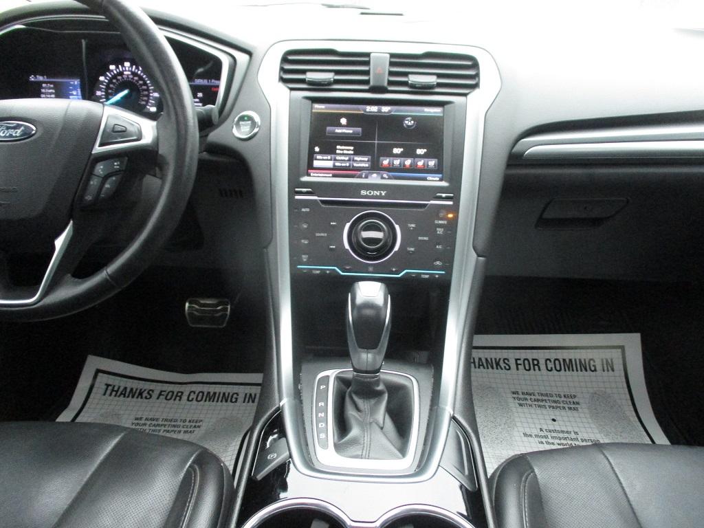 Ford Fusion Titanium 2015