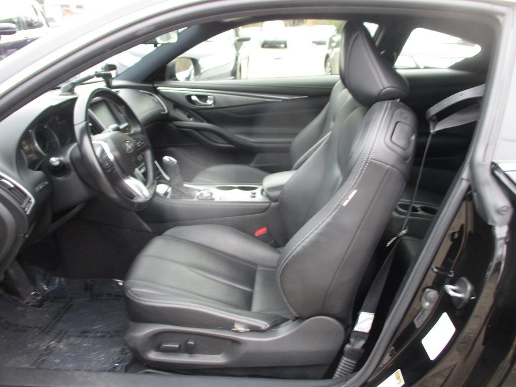 Infiniti Q60 2.0t AWD 2017