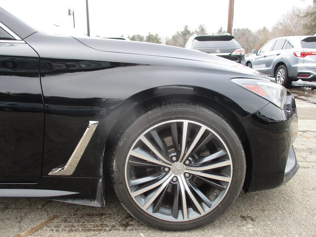 Infiniti Q60 2.0t AWD 2017