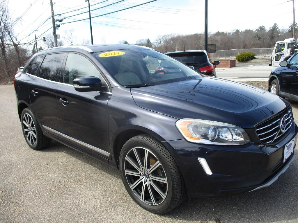 Volvo XC60  2017