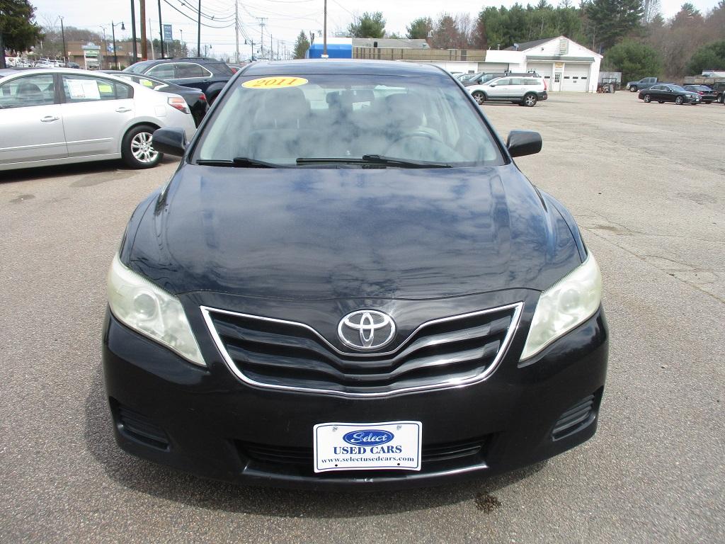 Toyota Camry LE 2011