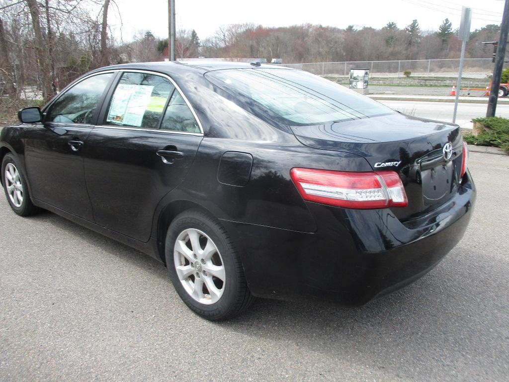 Toyota Camry LE 2011