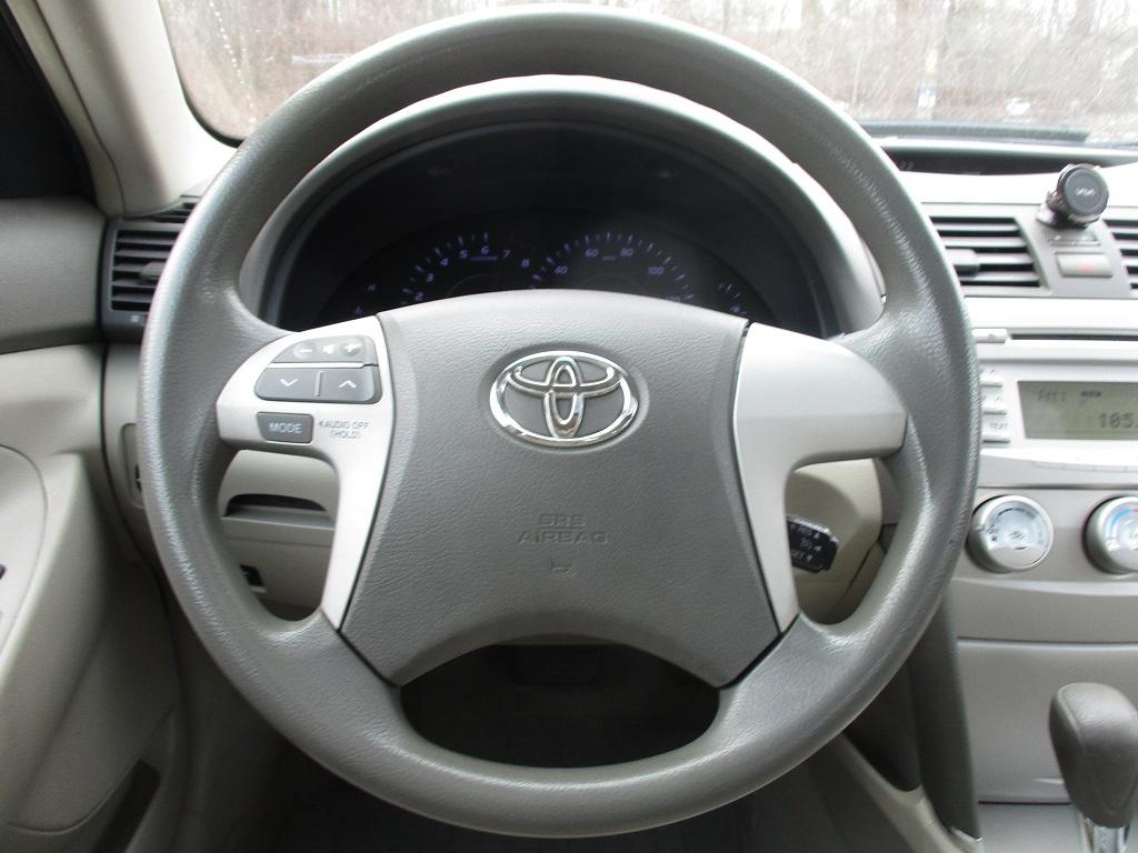 Toyota Camry LE 2011