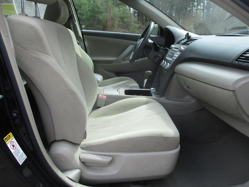 Toyota Camry LE 2011