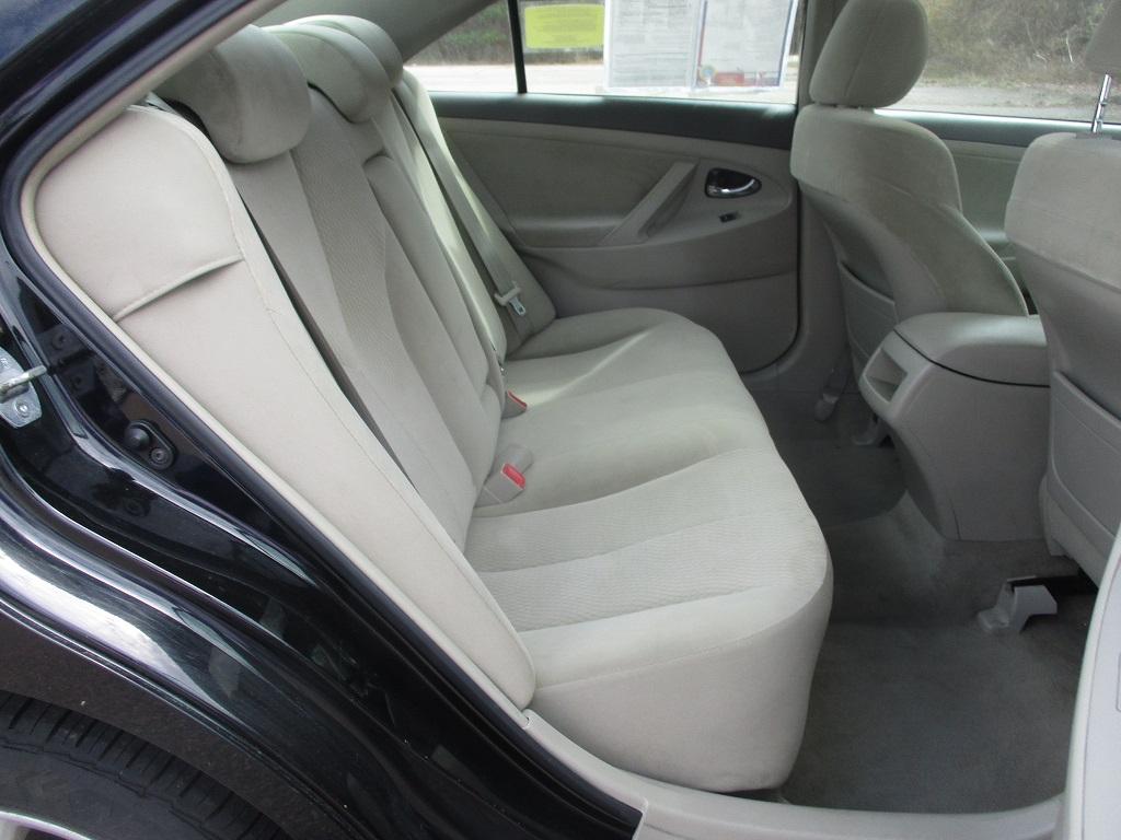 Toyota Camry LE 2011