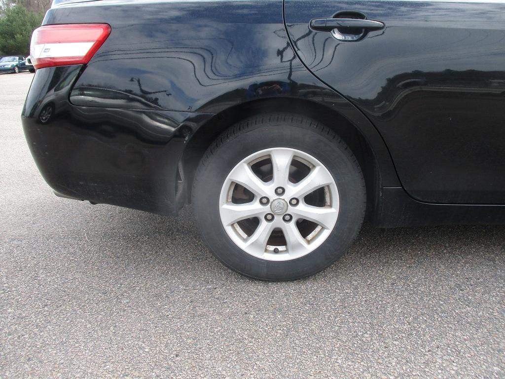 Toyota Camry LE 2011