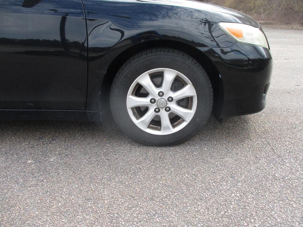 Toyota Camry LE 2011