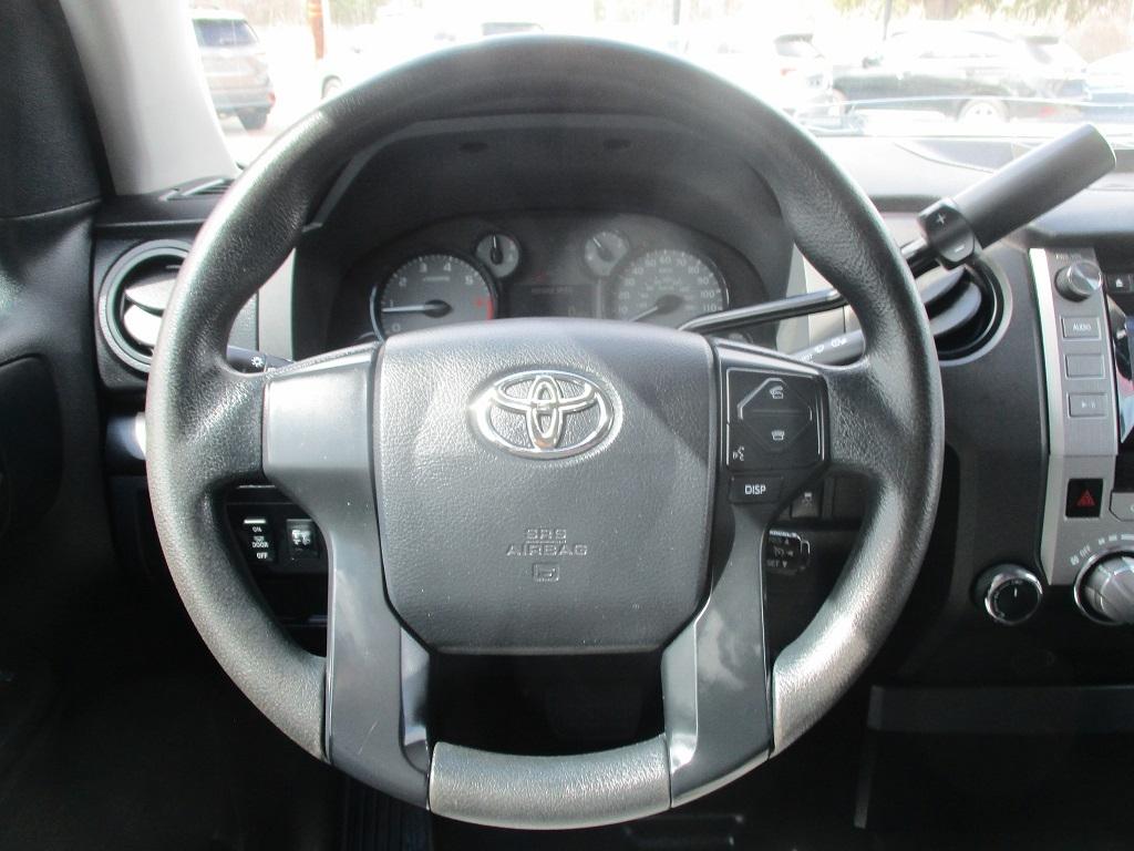 Toyota Tundra 4WD Truck  2016