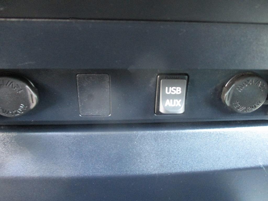 Toyota Tundra 4WD Truck  2016