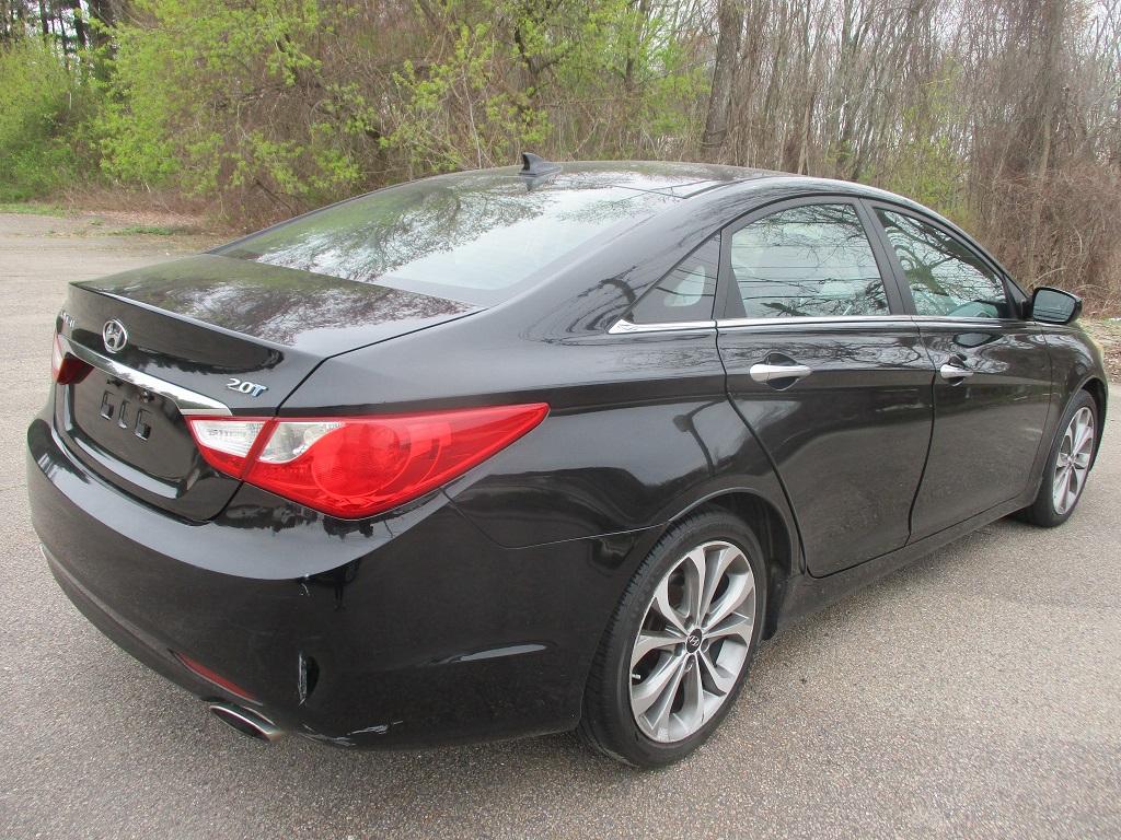 Hyundai Sonata  2013