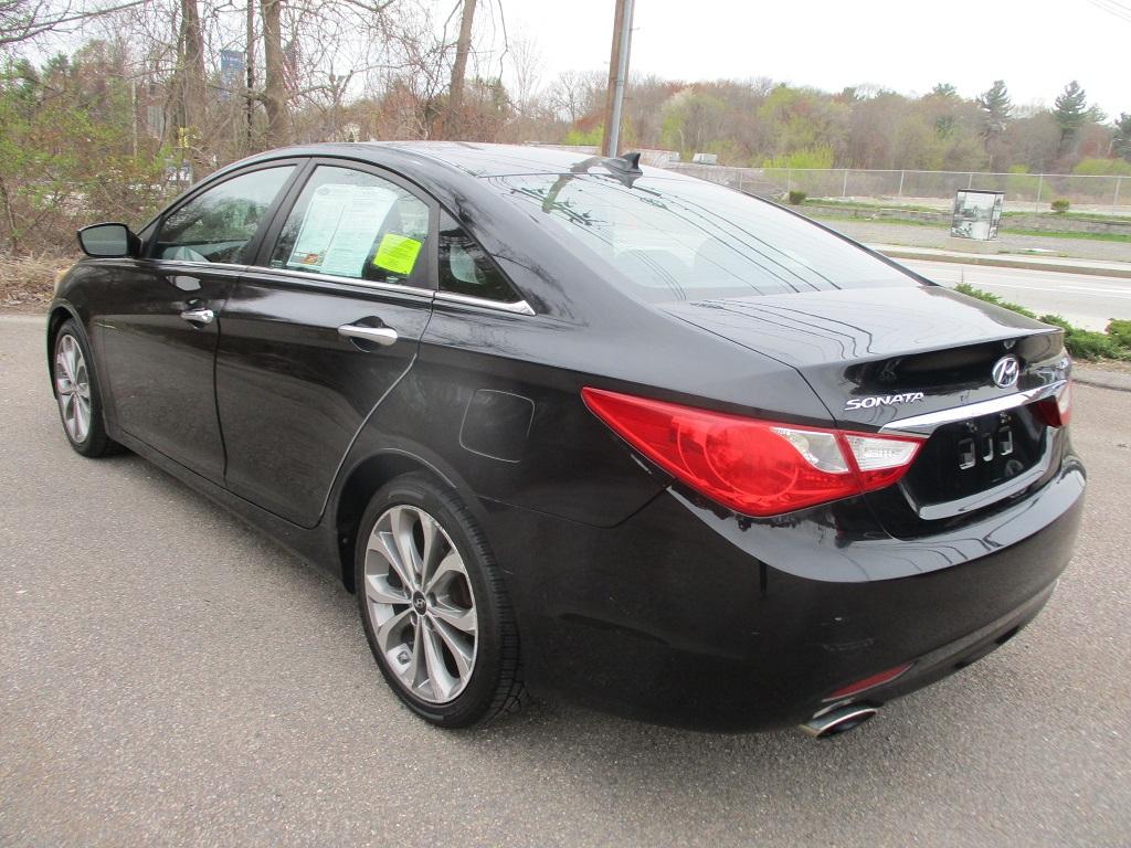 Hyundai Sonata  2013