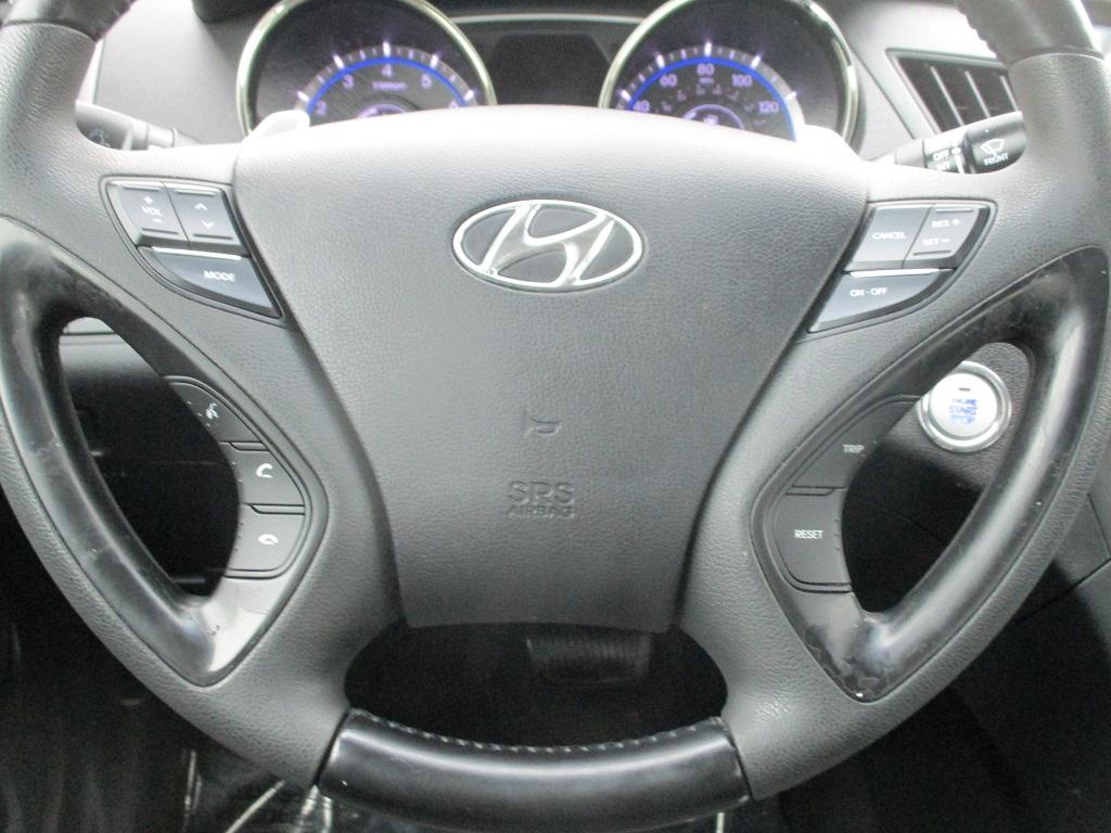 Hyundai Sonata  2013