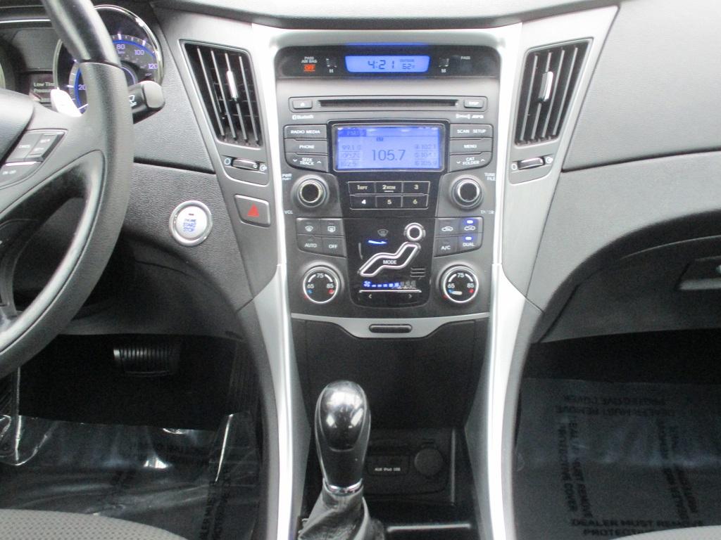 Hyundai Sonata  2013