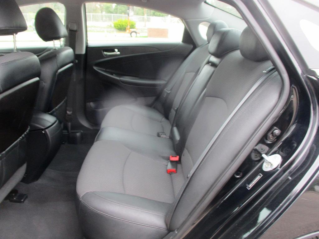 Hyundai Sonata  2013