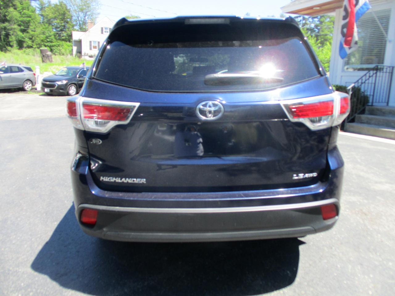 Toyota Highlander  2014