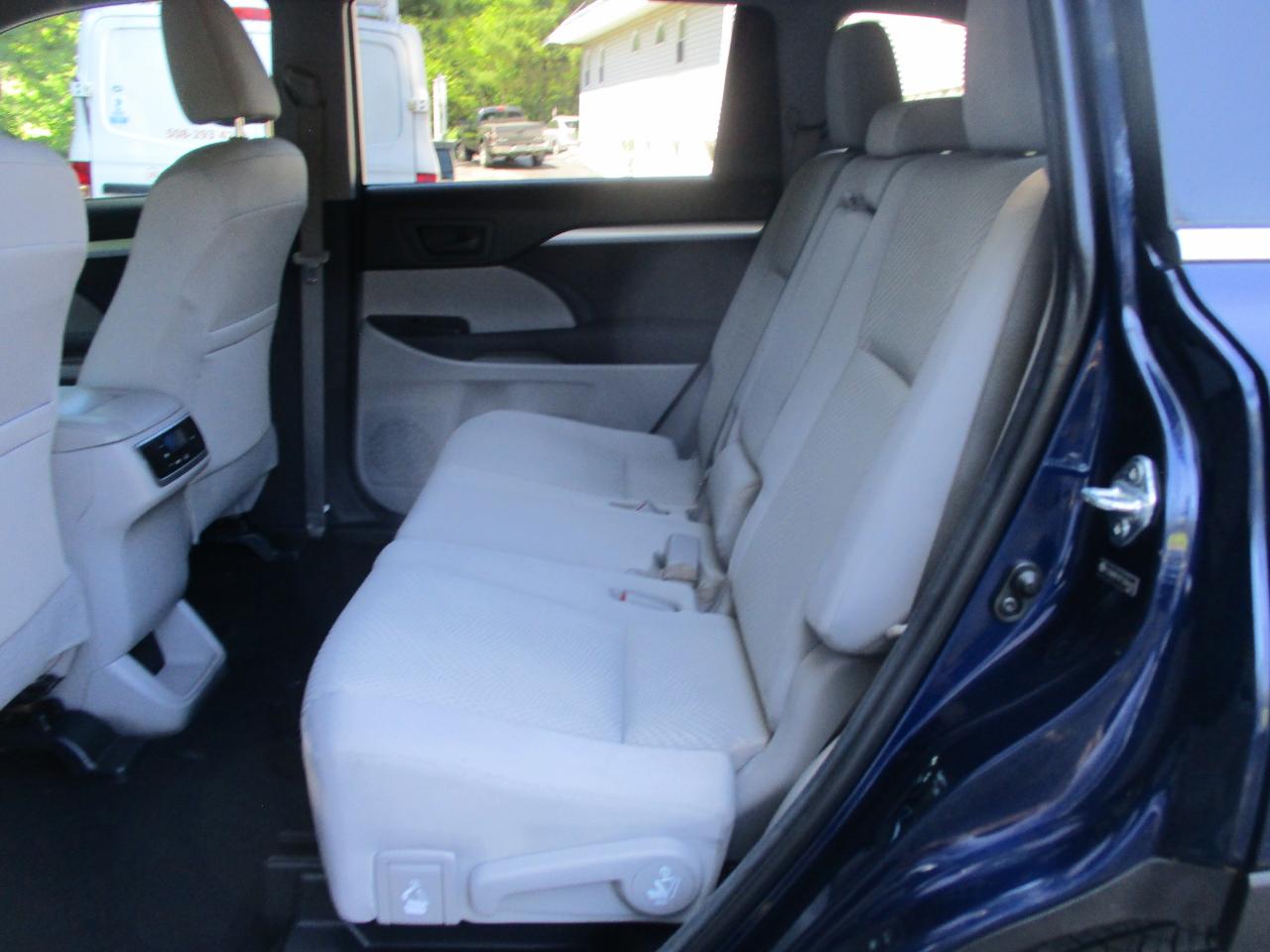 Toyota Highlander  2014