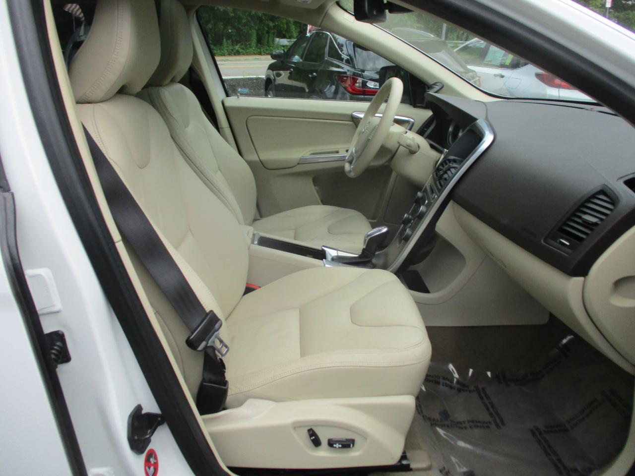 Volvo XC60 T6 Premier Plus AWD 2013