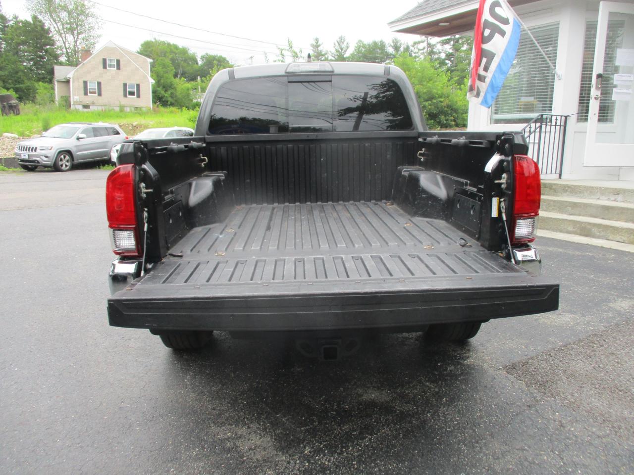 Toyota Tacoma 4WD  2018