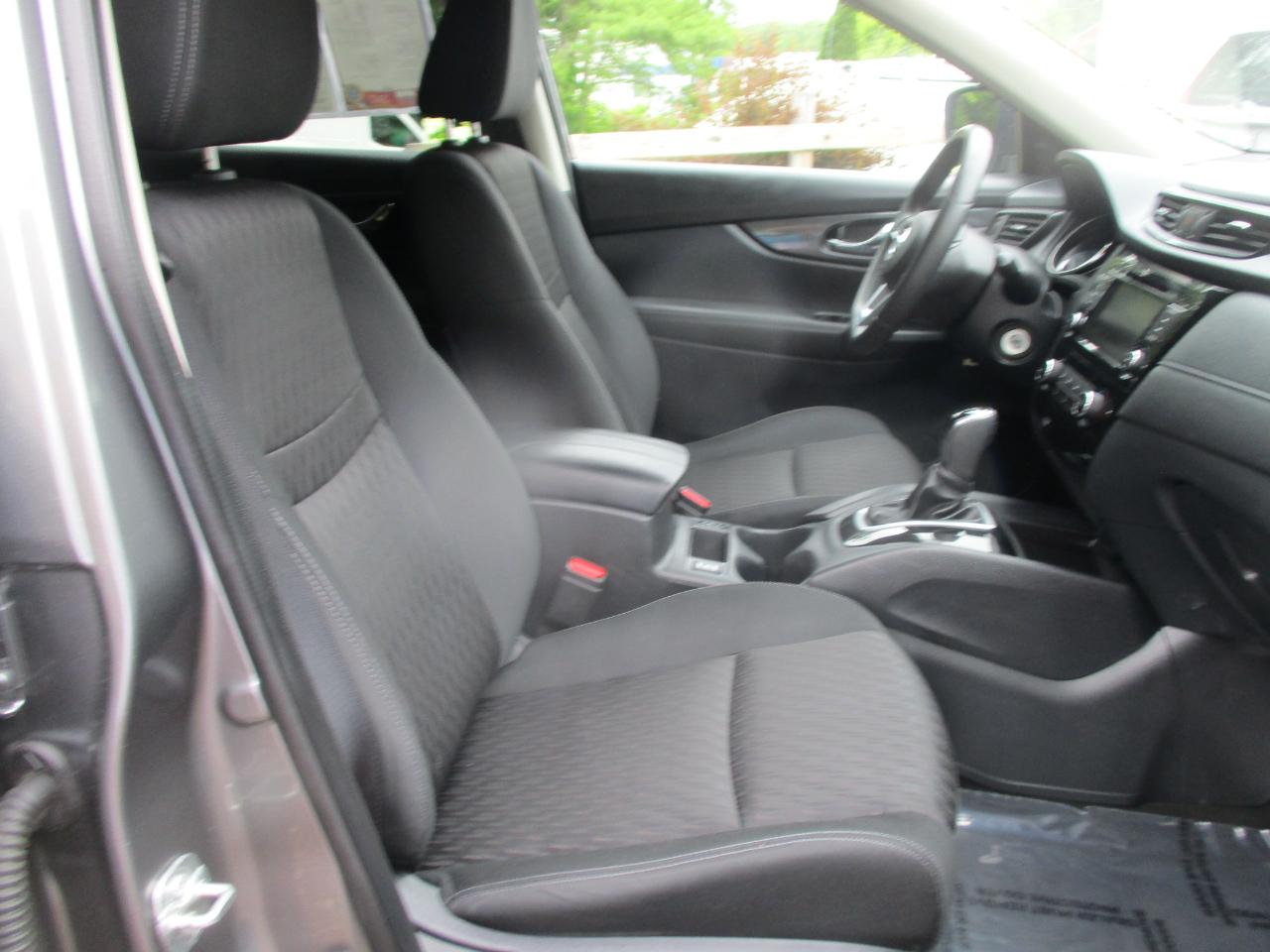 Nissan Rogue  2019