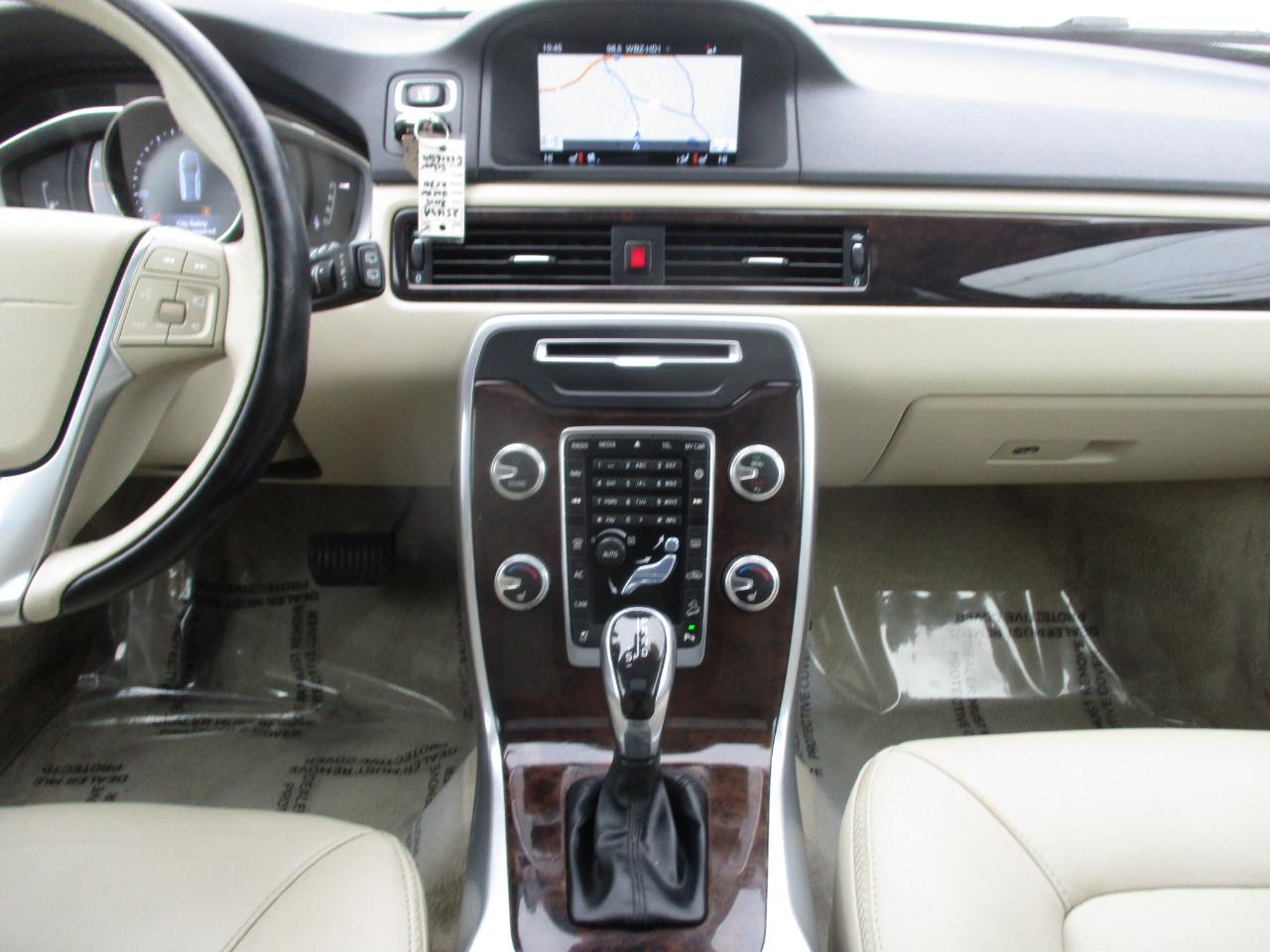 Volvo XC70 T6 Premier Plus AWD 2015
