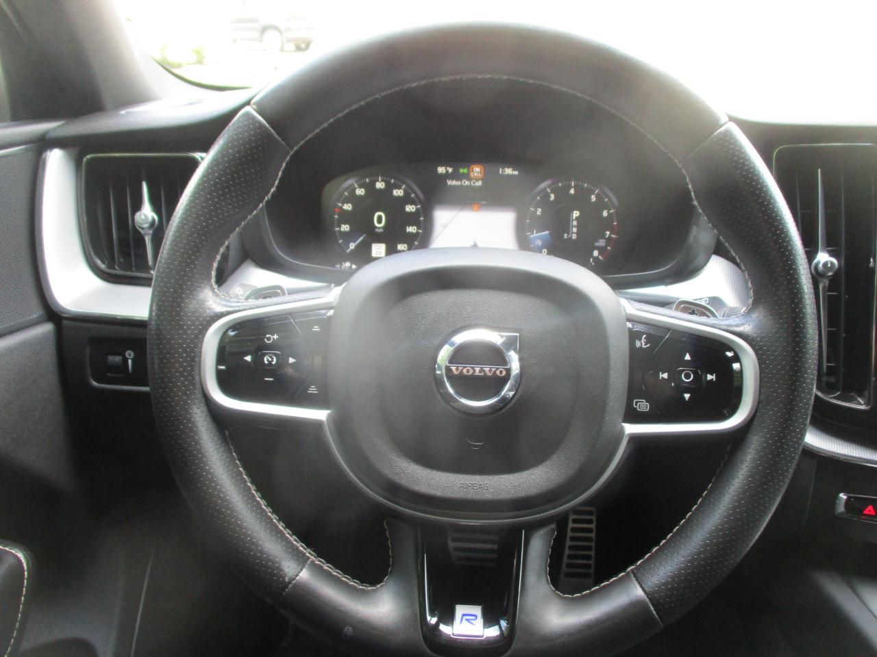 Volvo XC60 T5 AWD R-Design 2018