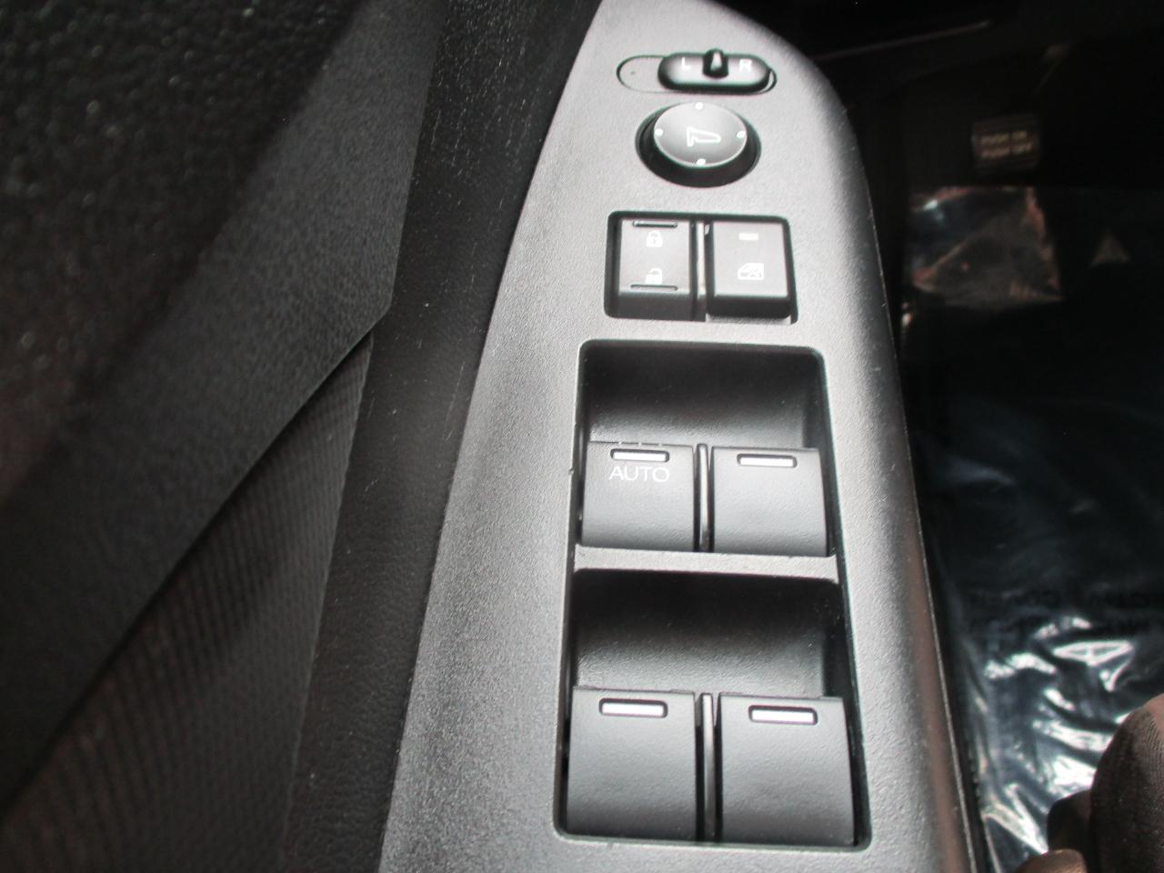 Honda CR-V LX AWD 2013