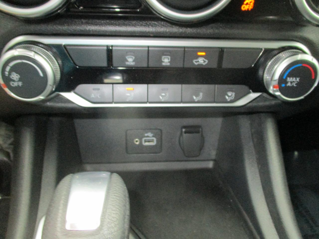 Nissan Sentra S CVT 2020