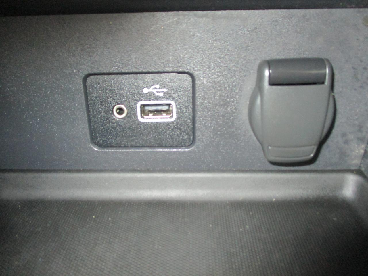 Nissan Sentra S CVT 2020