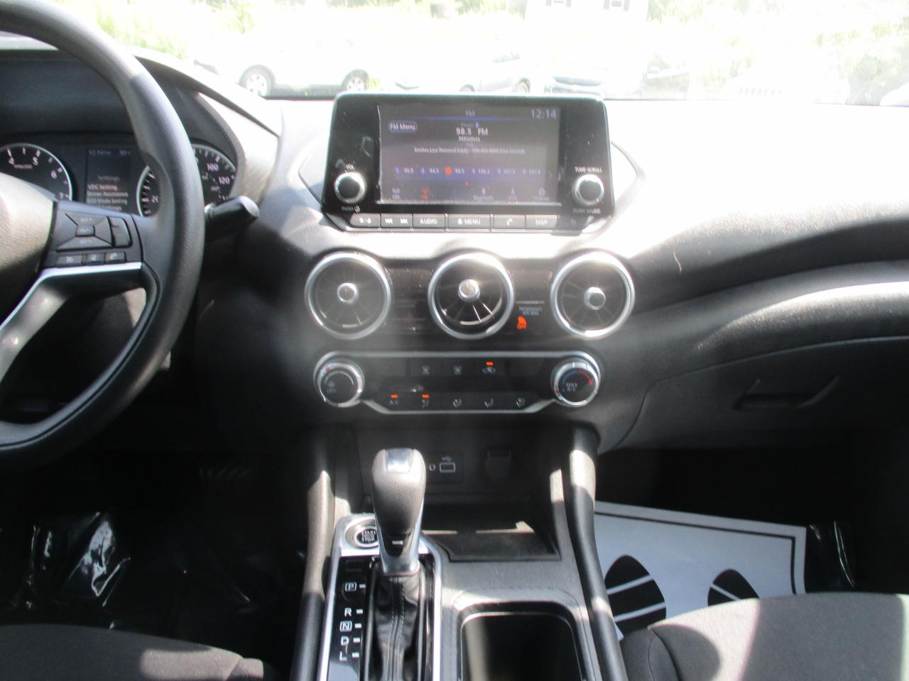 Nissan Sentra S CVT 2020