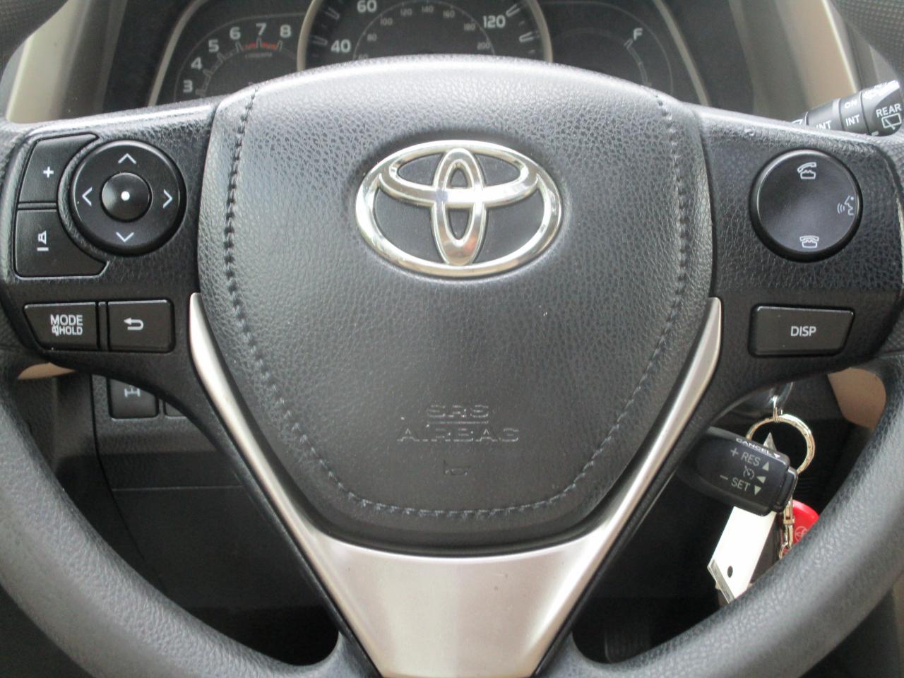 Toyota RAV4 XLE AWD 2014