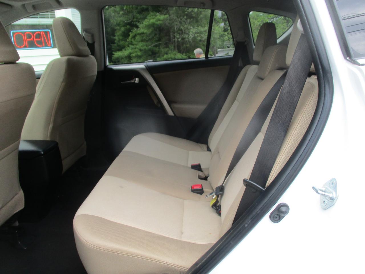 Toyota RAV4 XLE AWD 2014