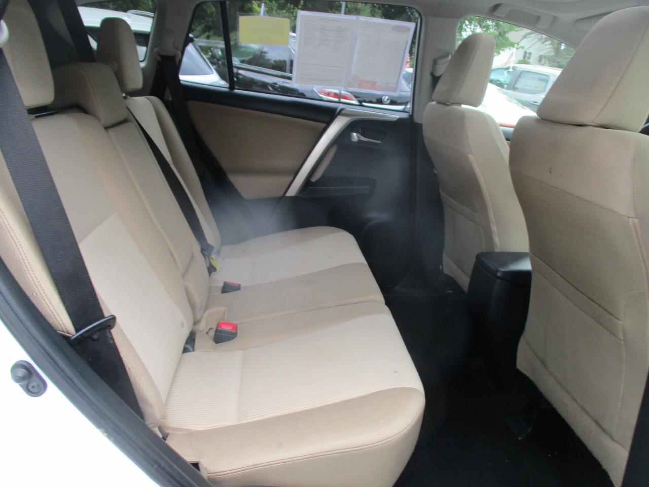 Toyota RAV4 XLE AWD 2014