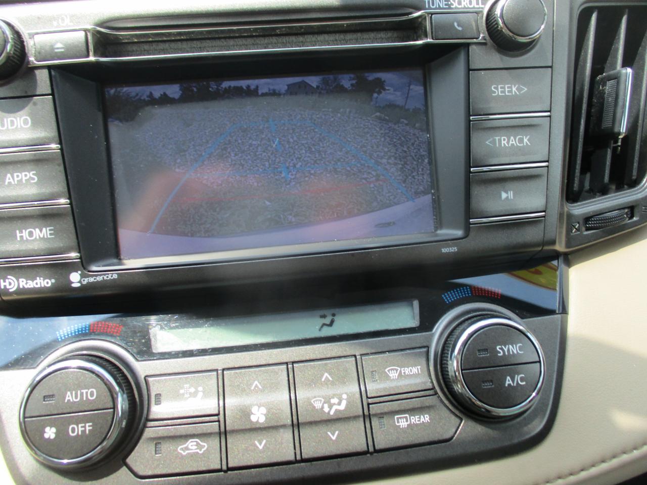 Toyota RAV4 XLE AWD 2014